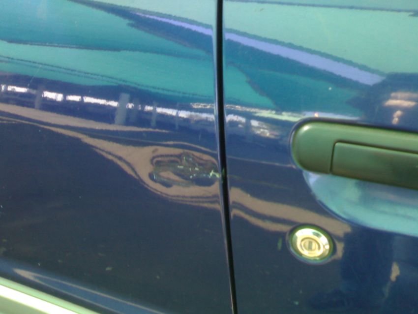 bit of a bad dent/scrach/bash/bump