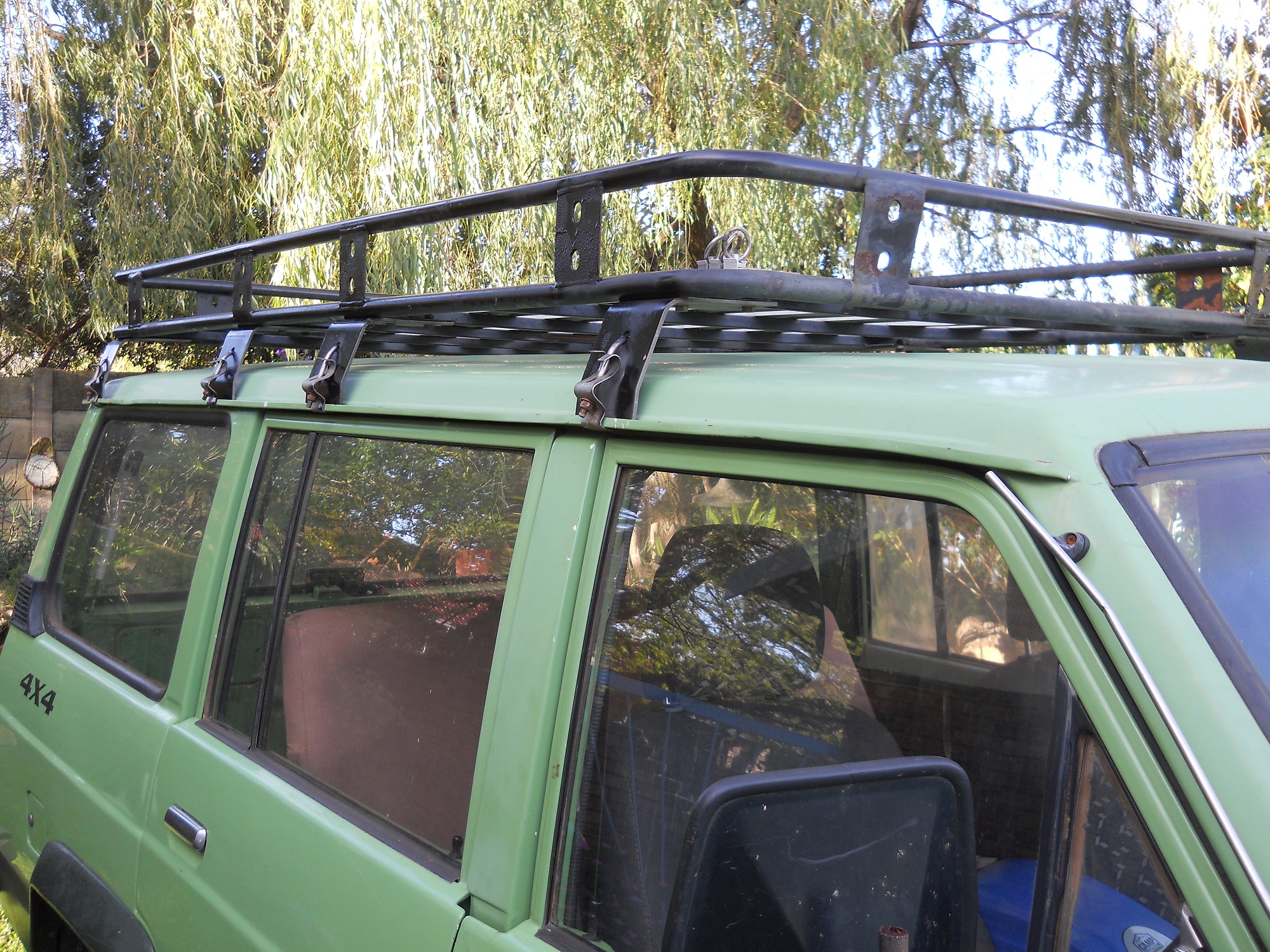 Roofrack3.jpg