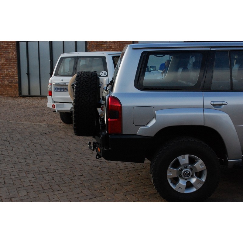bzt-nissan-patrol-1997-y61-double-swing-arm-4x4-rear-bumper (2).jpg