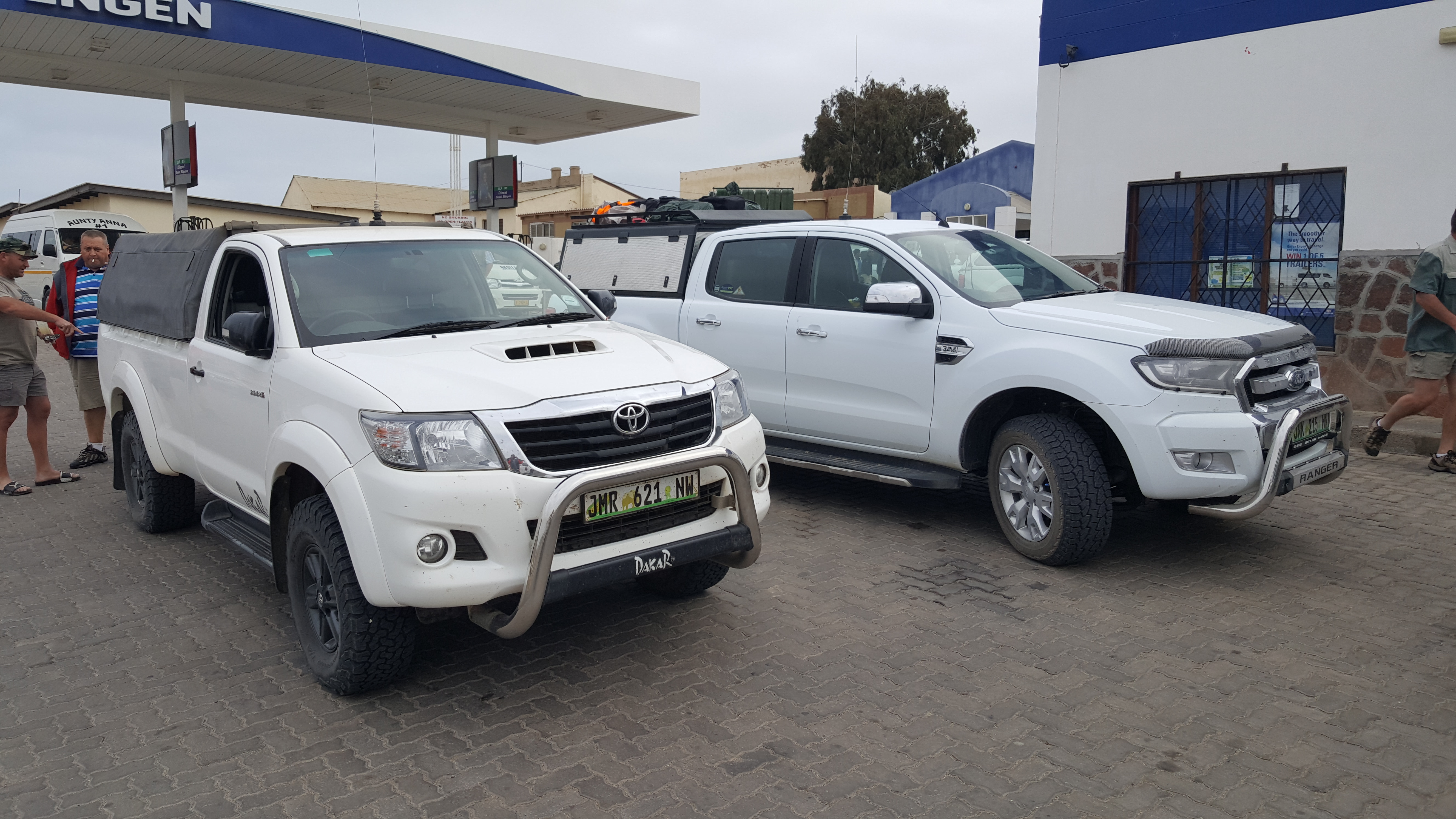 Hilux and Ford