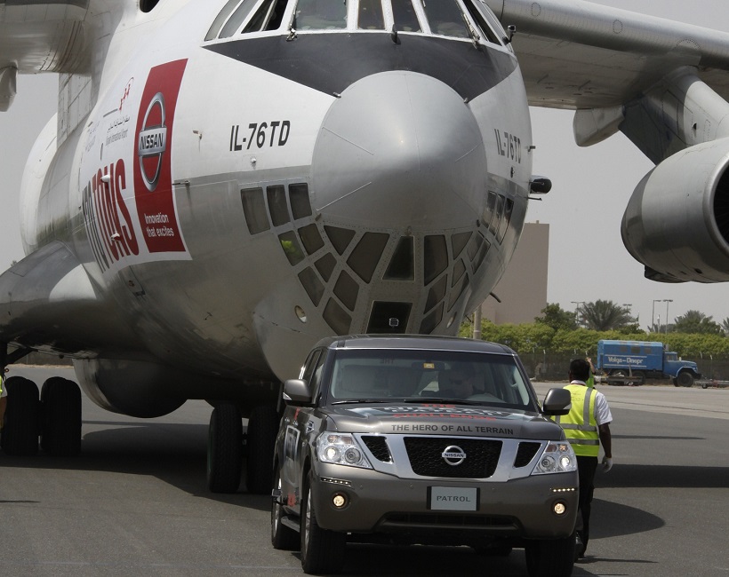 Nissan_Patrol_Guinness_Book_of_World_Records.jpg