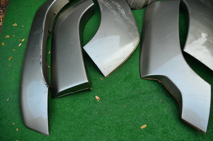 2008 4.8 GRX Wheel Arch Flares (14).jpg