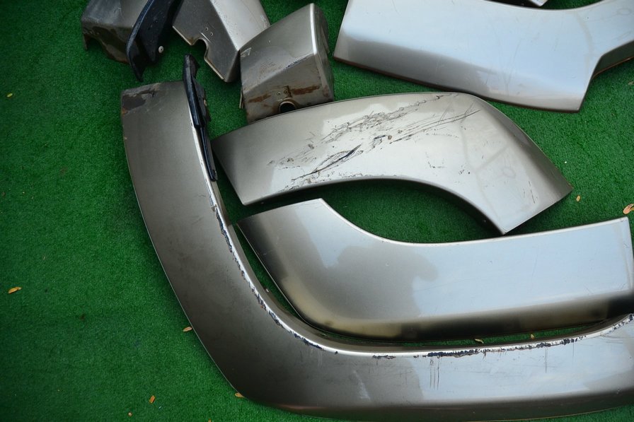 2008 4.8 GRX Wheel Arch Flares (4).jpg