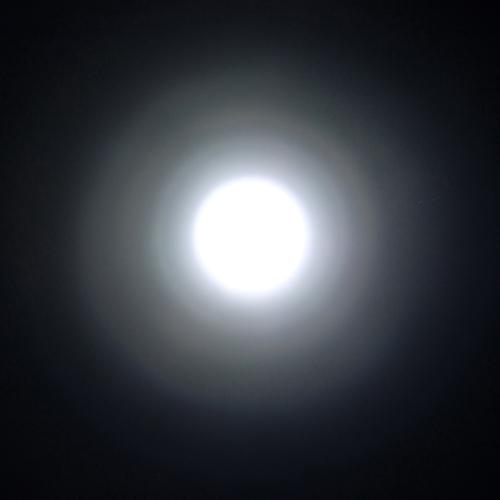 5W-Super-Bright-LED-Flashlight-Torch_2.jpg