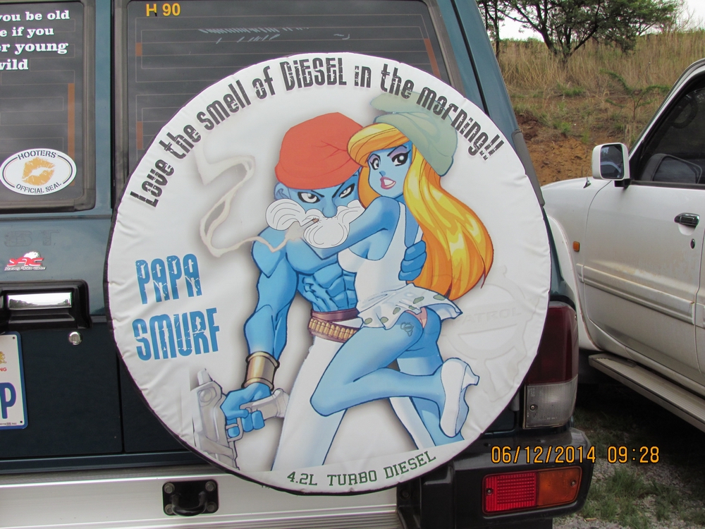 Papa Smurf & Smurfett !!.jpg