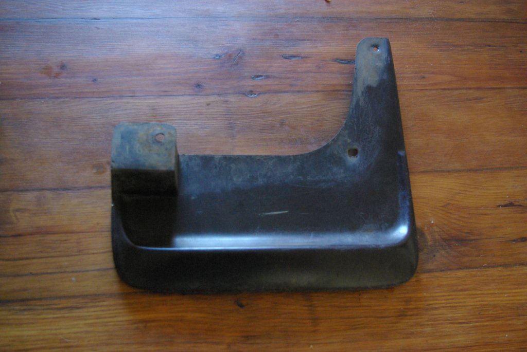Right Front Mud Guard
