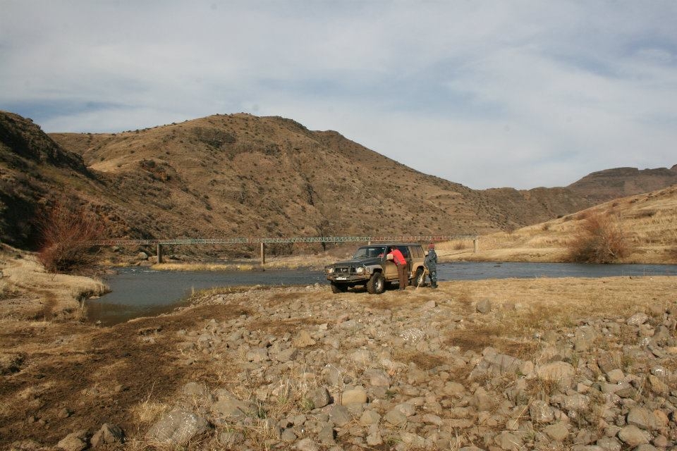 Senqunyane crossing II.jpg