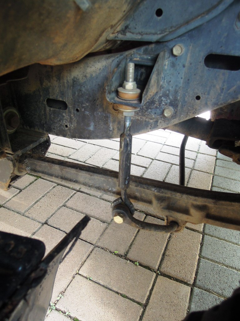 Sway Bar Link.jpg