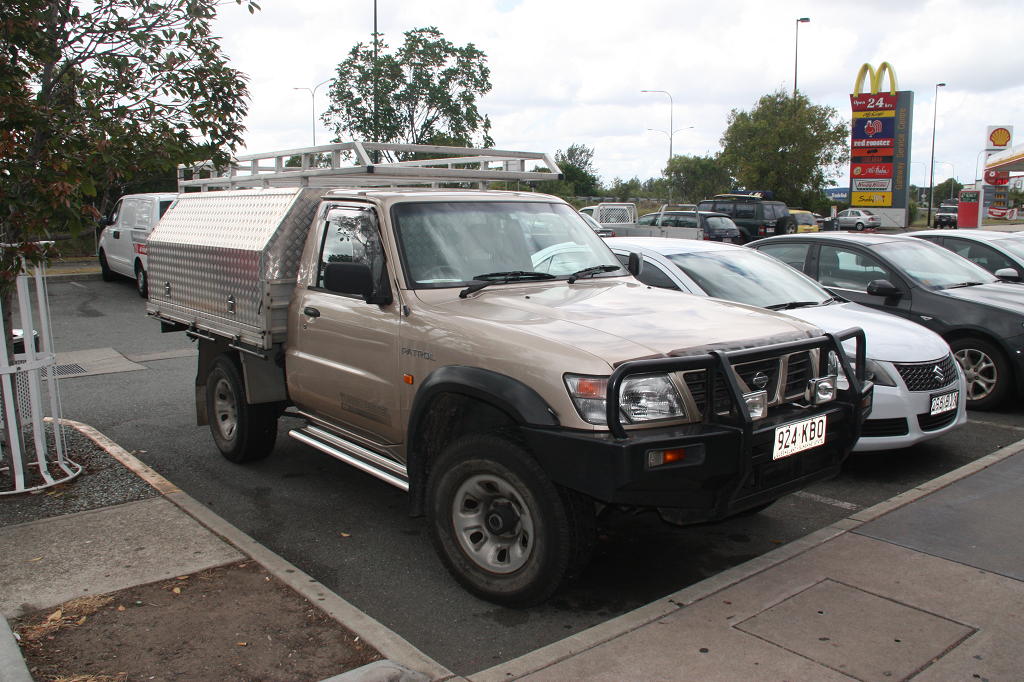 Lots of bakkies - even double cabs - they call them UTE's