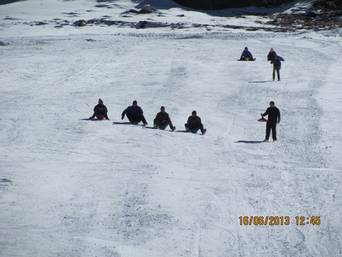 The big boys race.....they shortened the course after we went down... siting dangerous speeds reached....hahahahaha