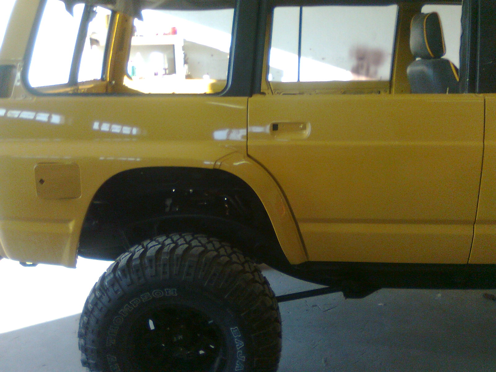 Die Micky Thompson 35x12,5x15's lyk sommer klein met die 6&quot; lift