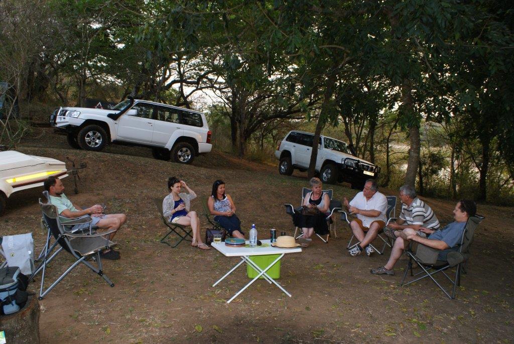 Lekka braai area asook ontpanning met 2x 4.8 GRX innie background