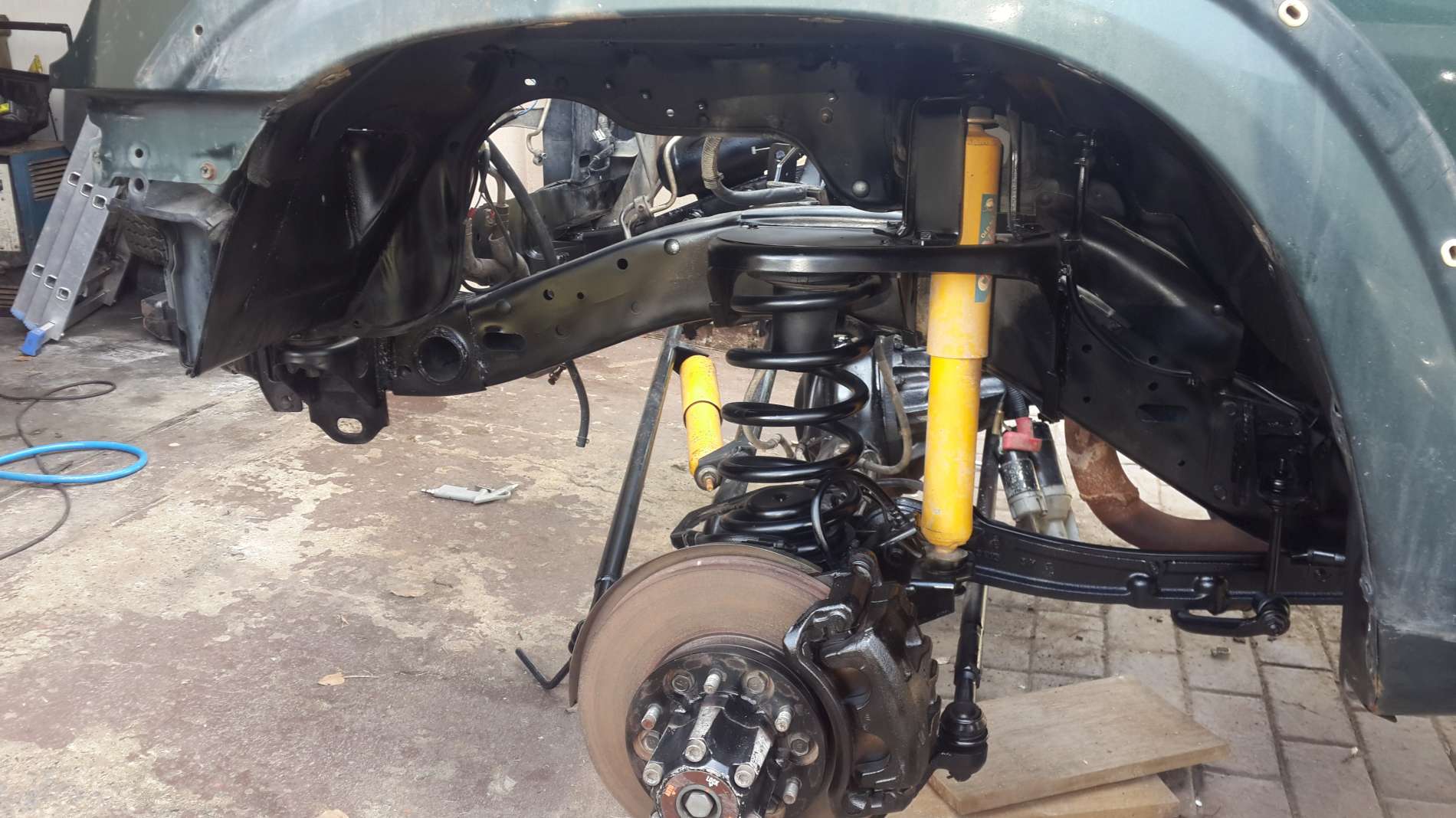 suspension_12-1900.jpg