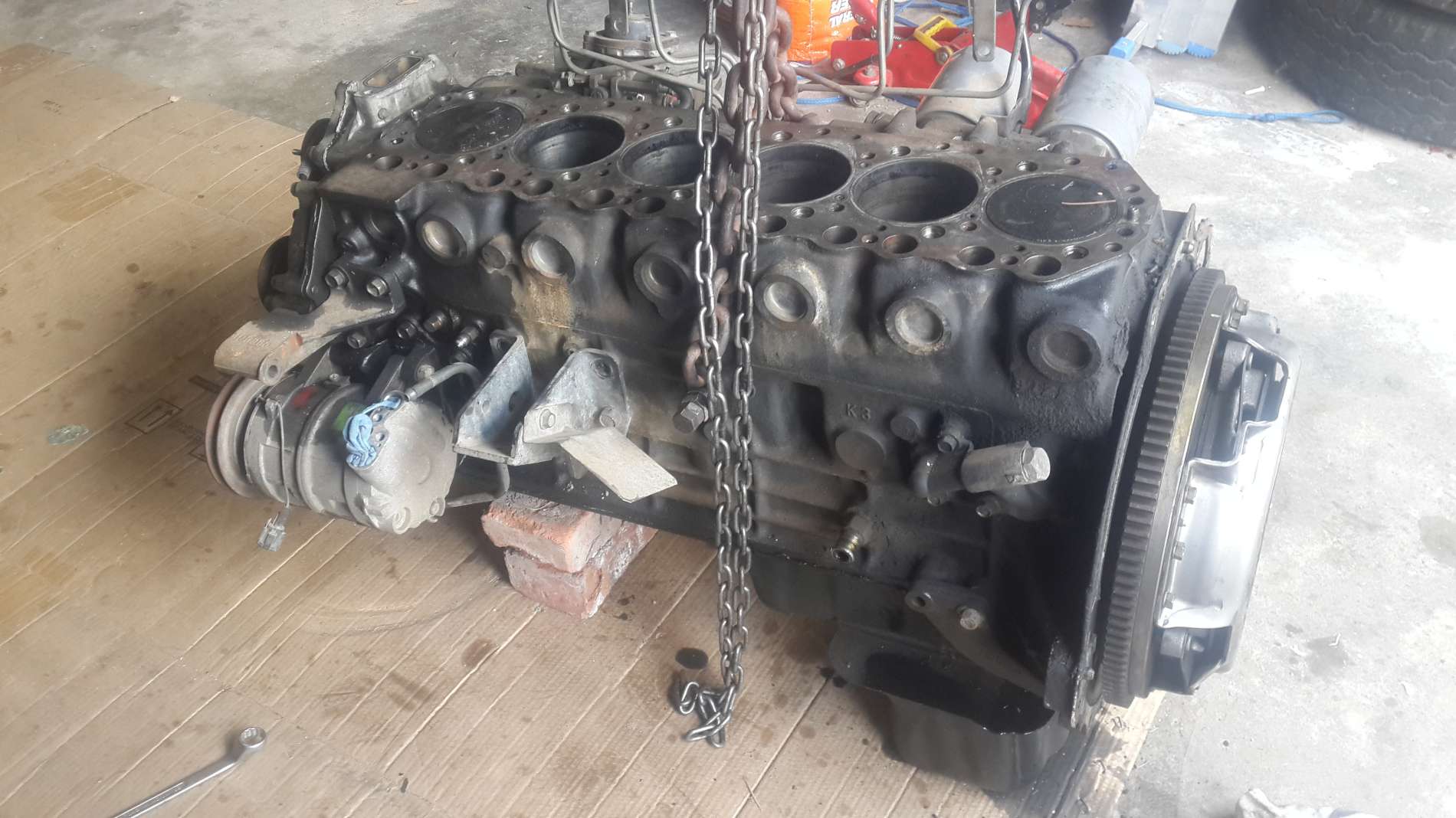 engine_2-1900.jpg