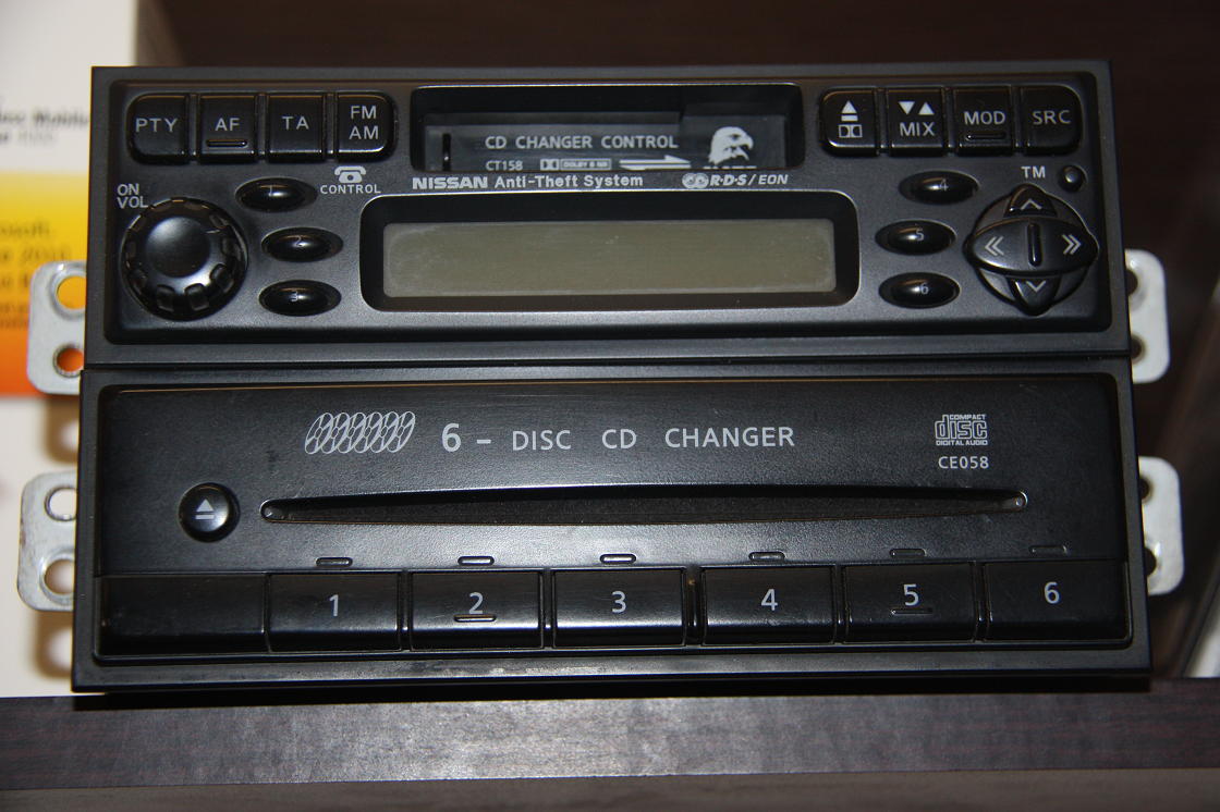 6 CD Shuttle.JPG